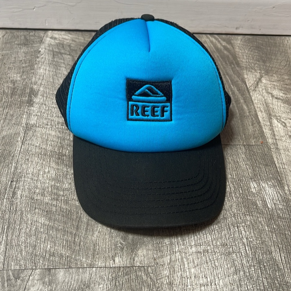 Reef Baseball Cap - Picture 6 of 11